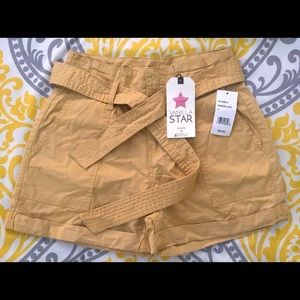 Vanilla Star Beige Cuff Shorts w/Tie Belt Size 1